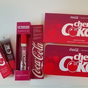 New COCA-COLA MORPHE CHEERFULLY CHERRY PALETTE Sippin Pretty Lip Glaze Smacker